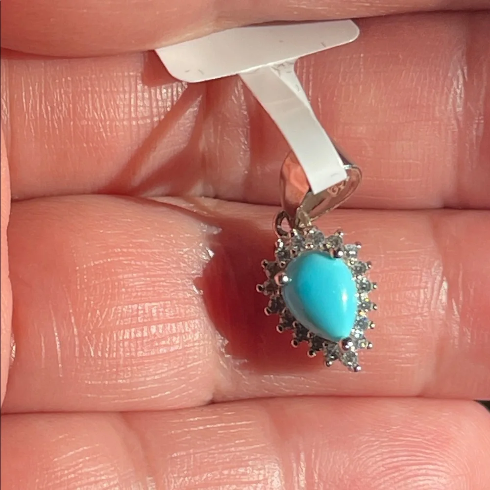 NWT Elegant Natural Turquoise Sleeping Beauty 7X5mm Pear 925 Silver Pendant - Picture 1 of 7
